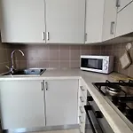 Casa Piano Terra Di *